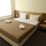Aparthotel Rainbow 1 Complex 3*