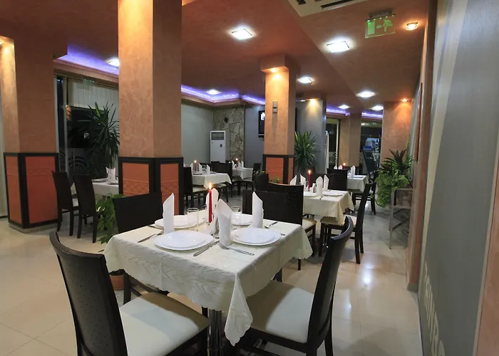 Rainbow 1 Complex Apartmanhotel 3*