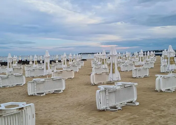 Rainbow 1 Complex 公寓式酒店 3*