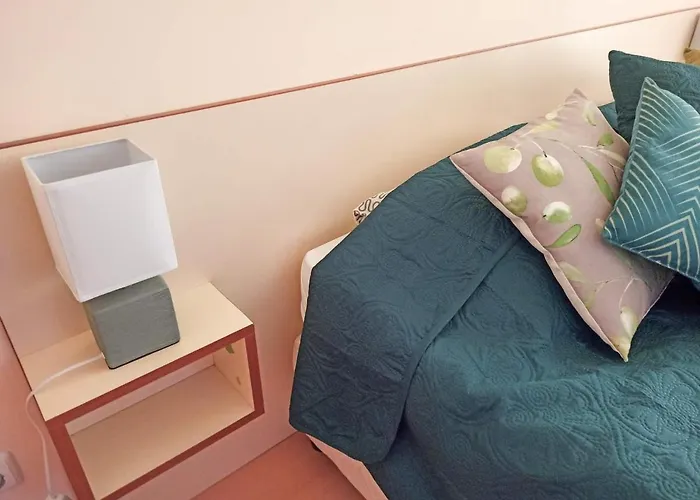 Rainbow 1 Complex 公寓式酒店 3*