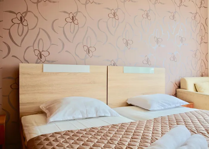 Rainbow 1 Complex Апарт-готель