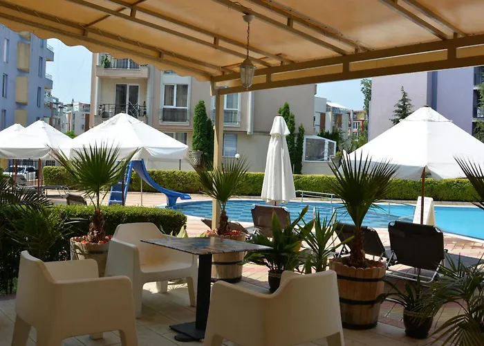 Rainbow 1 Complex Апарт-готель Сонячний Берег