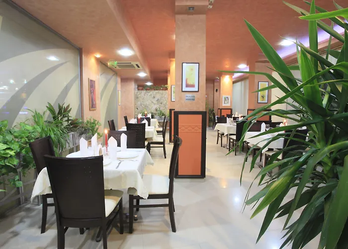 Rainbow 1 Complex Appart hôtel Slantchev Briag